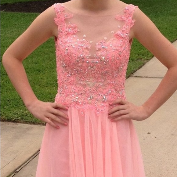 Camille La Vie Dresses & Skirts - Homecoming dress/event dress